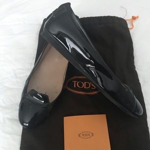 Tod’s Patent Leather Flats 7.5